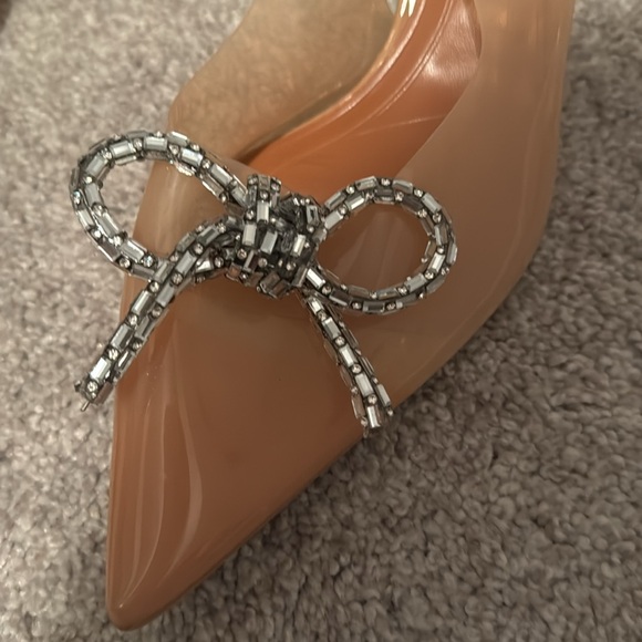 Tinted Tan/Clear Slingbacks - Size 41 - Jeweled Bow Detail - Picture 4 of 4